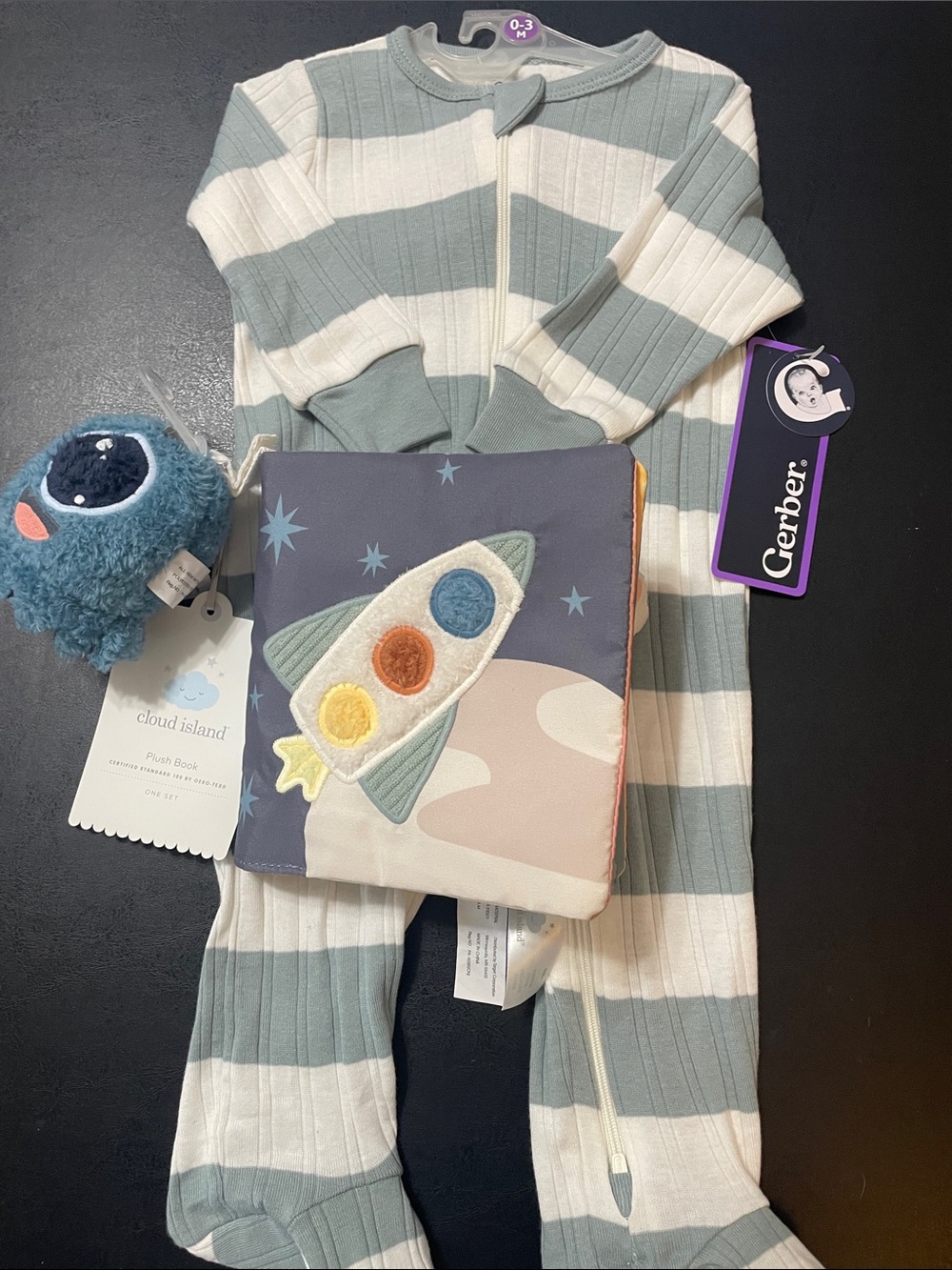 Gerber Striped Footed Zipper Sleeper bundle w soft teether book NWT Sz. 0-3 mo.